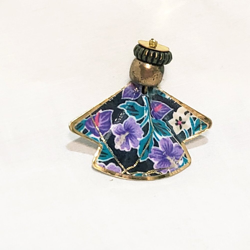 Eli Kase Angels of Hawaii 90s Brooch Lapel Pin 1" Flowers Purple Green